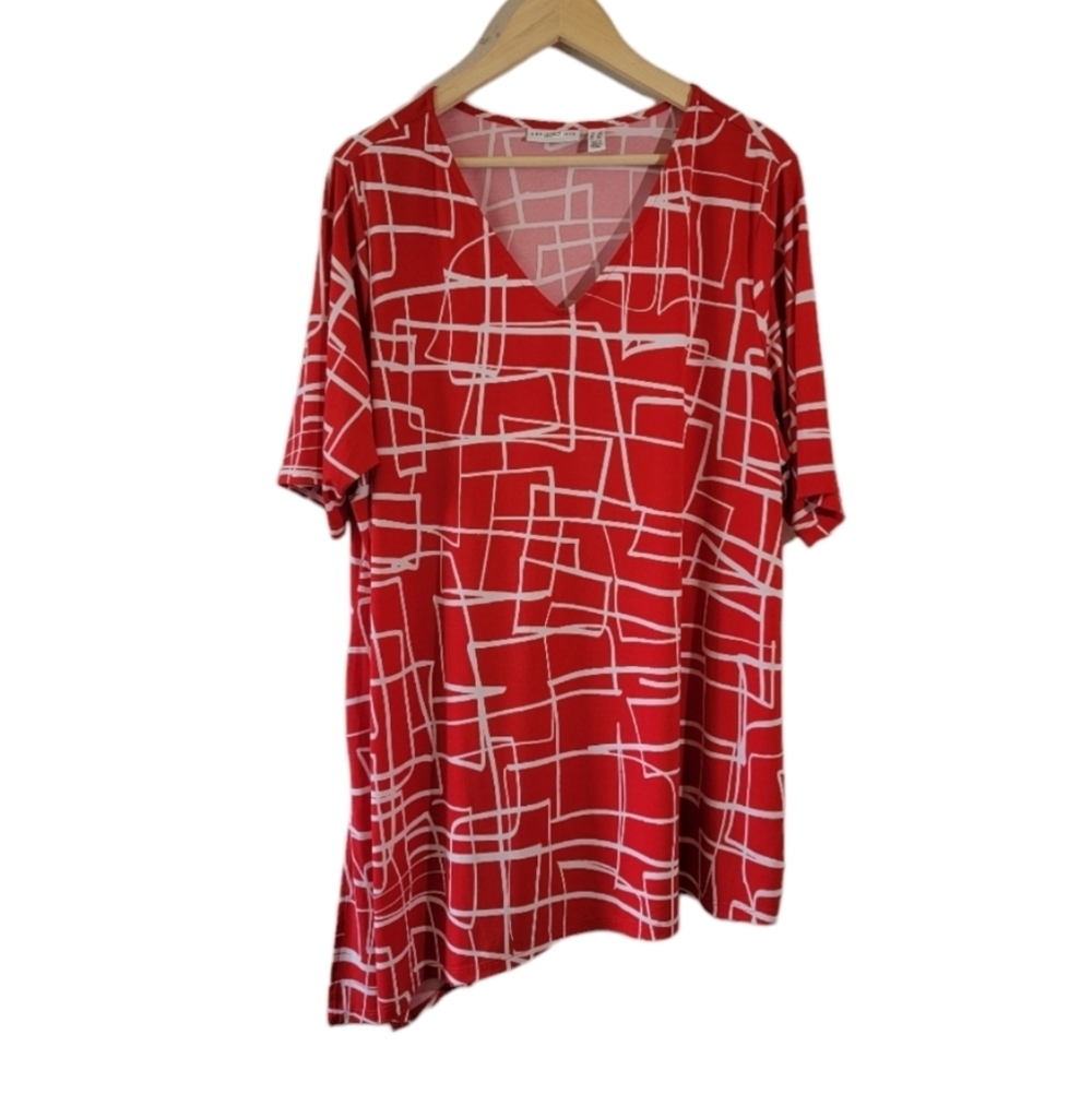 SUSAN GRAVER Womens Plus Size Lagenlook Top Sz 2X Red White V-neck Short Sleeve